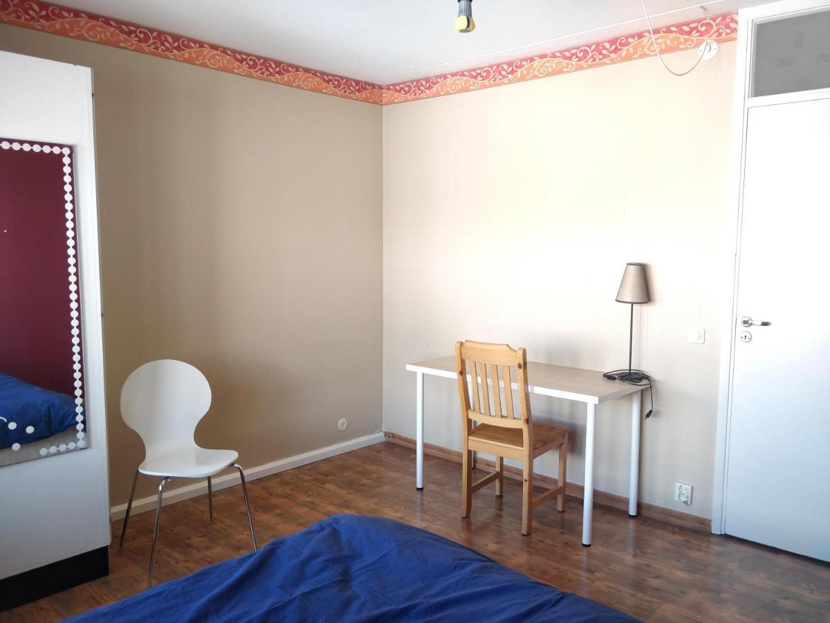 Large Room, Near Kista Galleria, Stockholm Exterior photo